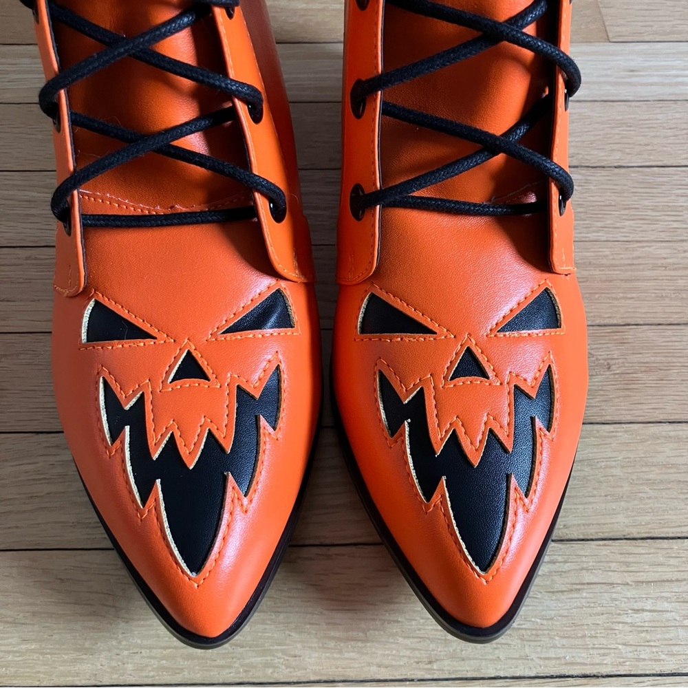 NEW Strange Cvlt Size 8 Orange Black Scary Jack O’Lantern Halloween Boots - Picture 3 of 7
